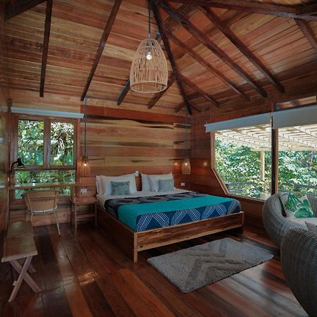 ホテル Casa De Vista Alta ミンド エクステリア 写真